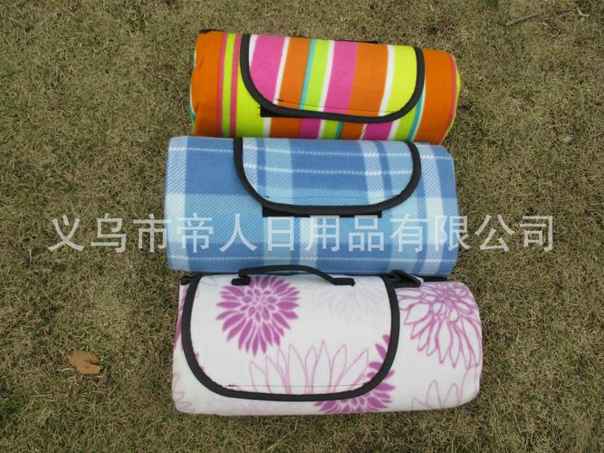 厂家定制 单面绒绒防水野餐垫 专业厂家 做工精细 交货准时 产品材质